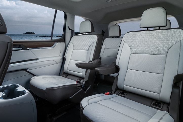 ACADIA 2025 INTERIOR